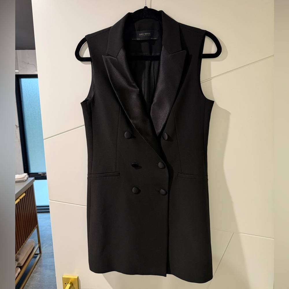 Zara Basic Black Blazer - image 1